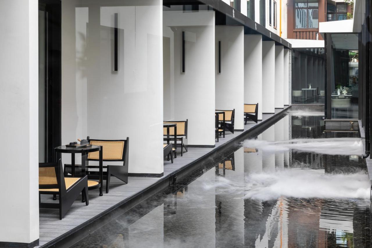 Gongxili - Xige Hotel Free Welcome Tea And Dessert Чэнду Экстерьер фото
