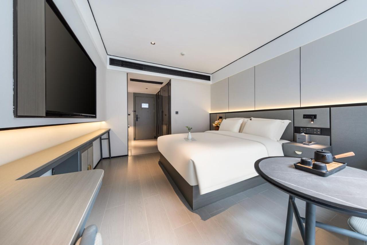 Gongxili - Xige Hotel Free Welcome Tea And Dessert Чэнду Экстерьер фото